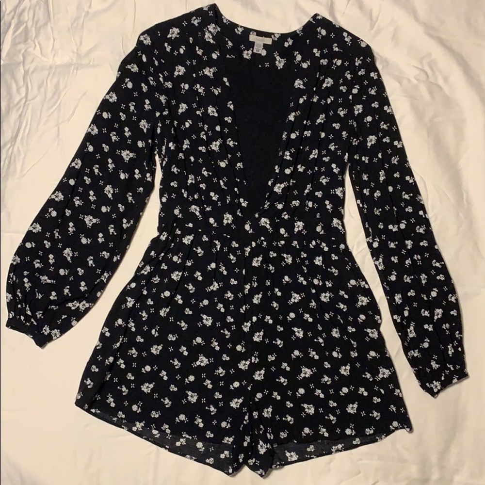 Urban Outfitters Ecoté Deep V Floral Romper XS